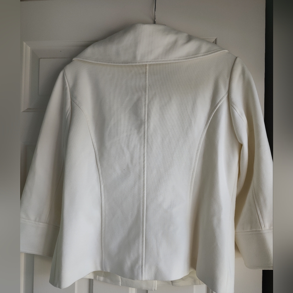 Jacket - Picture 5 of 5